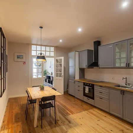 Flh Bairro Alto Spacious Lejlighed Lisboa