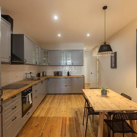 Flh Bairro Alto Spacious